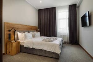 Отель A-Hotel. Полулюкс двухместный двухкомнатный  2