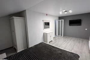 Апарт Стефінія 2