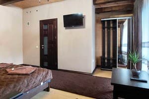 Апартаменты в Славском 13