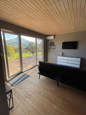 B-House 9