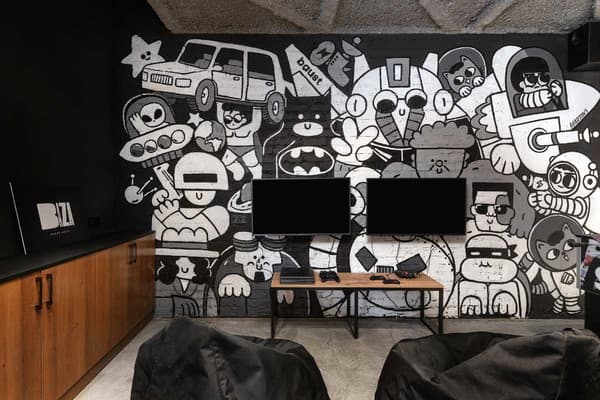 Baza Smart Hotel 6