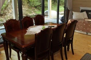 Отель Берлога Синевир. Коттедж 6-местный  4