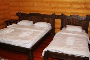 Отель Берлога Синевир. Стандарт трехместный  1