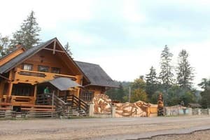 Гостиный двор Біля Говерли