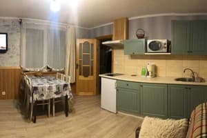 Біля ставка 36