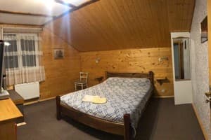 Біля ставка 37