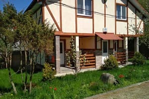 Біля ставка 1