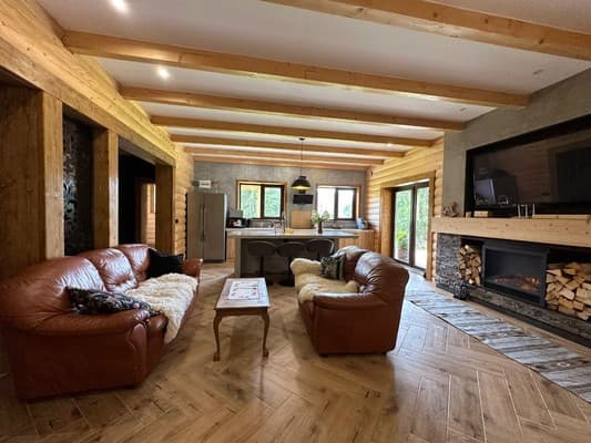 Bryndushi Chalet 2