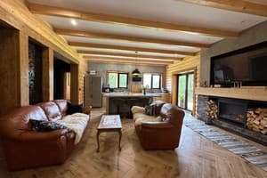 Bryndushi Chalet 2