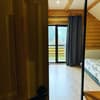 Коттедж Bryndushi Chalet. Коттедж 8-местный Двухэтажный 11
