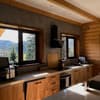 Коттедж Bryndushi Chalet. Коттедж 8-местный Двухэтажный 9