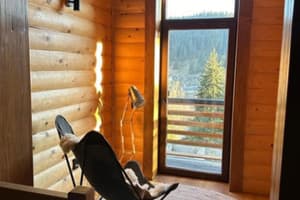 Коттедж Bryndushi Chalet. Коттедж 8-местный Двухэтажный 10
