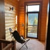 Коттедж Bryndushi Chalet. Коттедж 8-местный Двухэтажный 10
