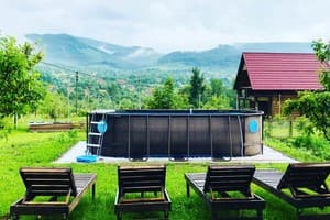 Приватна садиба Chalet Family. Котедж двомісний +2 дітей 5