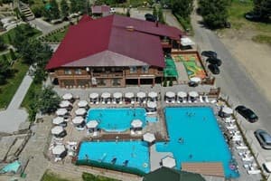 Отель Черная Скала