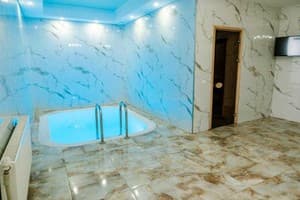 Continental (Контіненталь) 8