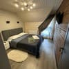 Cottage Hilltop 5-6/22