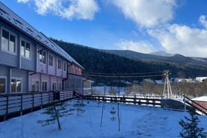 Коттедж Цветная жизнь. Стандарт 4-местный 10в 9