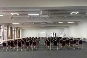 Diamond Resort Black 12