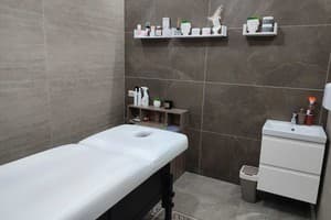 Diamond Resort Black 17