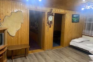 Гостинний двір Діана. Люкс 8-місний  1