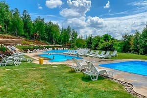 Джерельне озеро 16