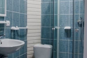 Отель Добош. Стандарт 4-местный двухкомнатный 4