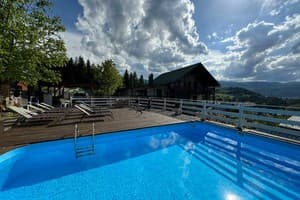 Частная усадьба Едельвейс на Франка