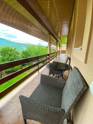 Entoni Apartments 11