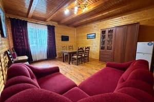 Отель Эрней Лаз. Коттедж 4-местный  3