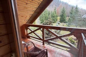 Отель Эрней Лаз. Коттедж 4-местный  5