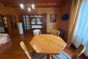 Отель Эрней Лаз. Коттедж 4-местный  6