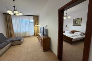 Отель Эрней Лаз. Люкс 4-местный  4