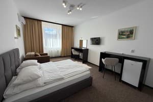 Отель Эрней Лаз. Полулюкс двухместный +1 9