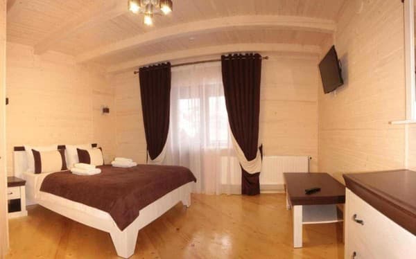 Family Hotel Kaskad 37