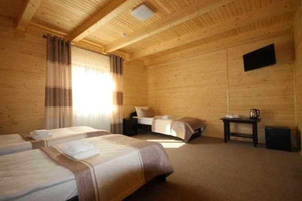 Family Hotel Kaskad 36