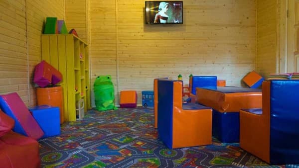 Family Hotel Kaskad 25