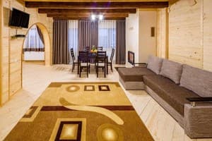 Отель Family Hotel Kaskad. Коттедж 7-местный с 2 спальнями 6