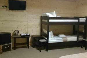 Отель Family Hotel Kaskad. Стандарт 4-местный  2