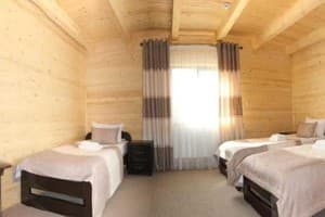 Отель Family Hotel Kaskad. Стандарт трехместный  2