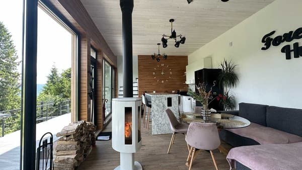 Forest Hub 1