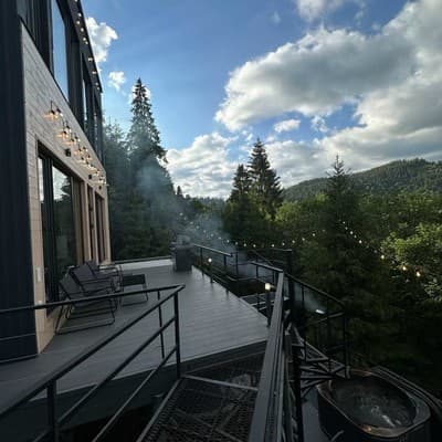 Forest Hub 24