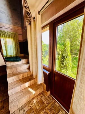 Forest house 25