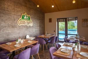 GOOD Days Shale Resort 4