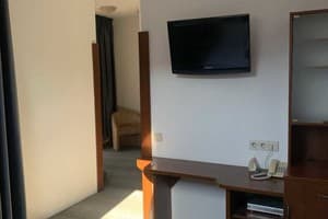 Отель GOTS. Полулюкс трехместный с балконом 10