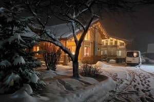 Гірська хатина 21