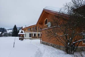 Гірська хатина 17