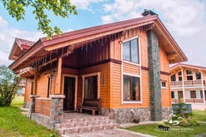 Гірська хатина 12