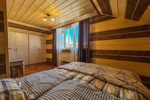 Частная усадьба Гірський куточок. Коттедж 6-местный  4