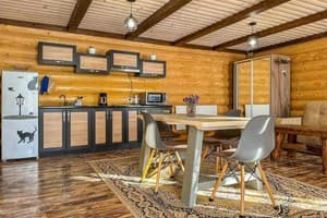 Частная усадьба Гірський куточок. Коттедж 6-местный  6